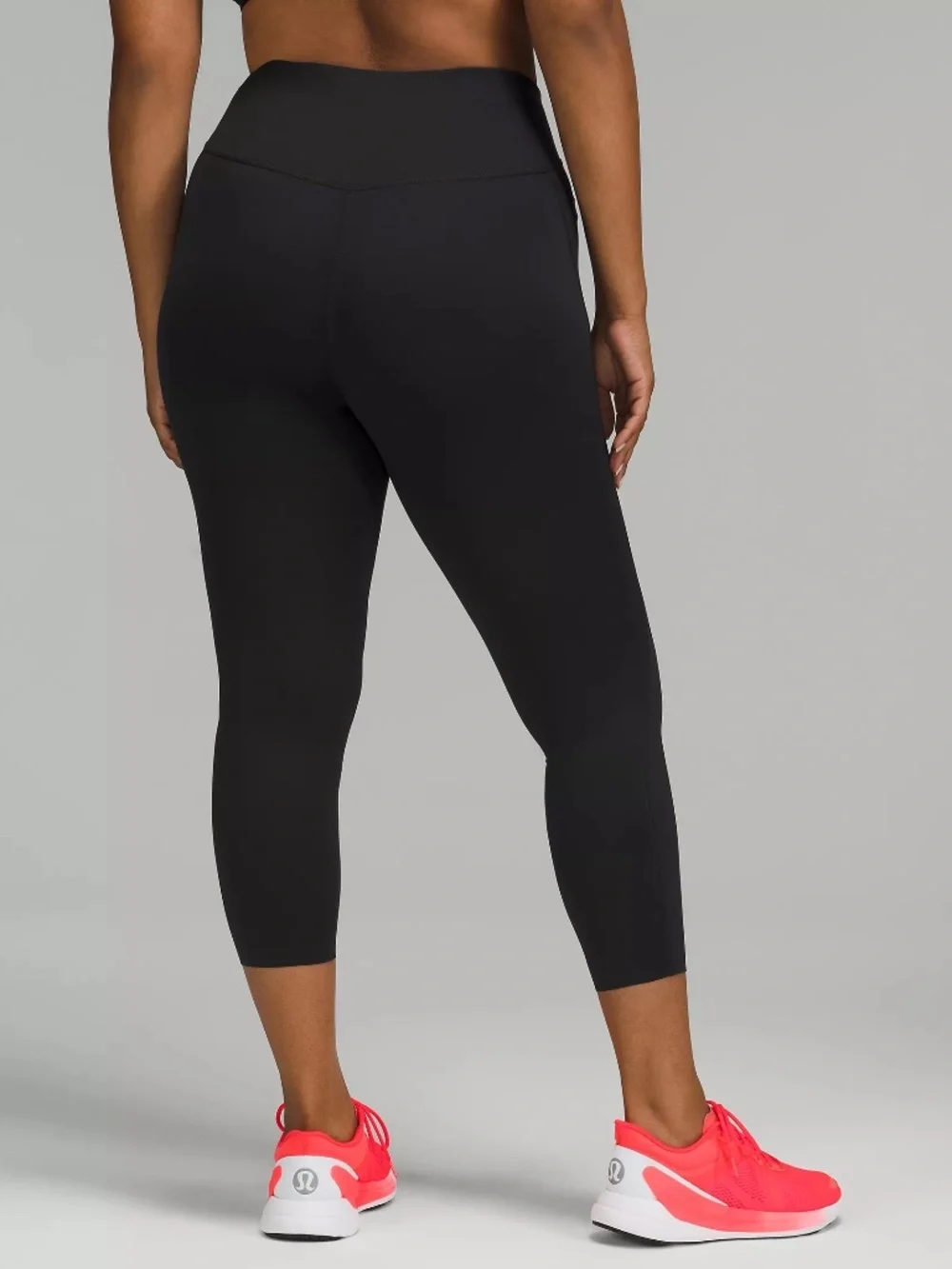 Lululemon Base Pace High-Rise Crop 23" - Picture 2 of 6